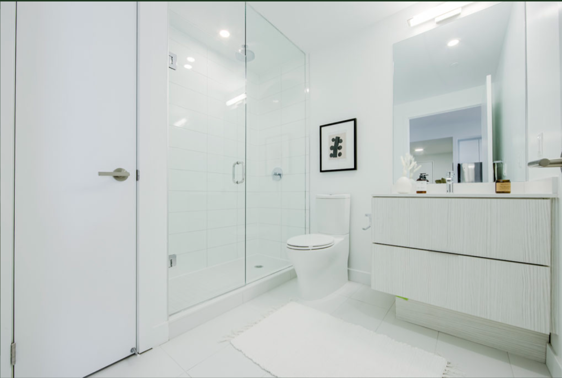 5249 Dundas Street W - Photo 7 of 31