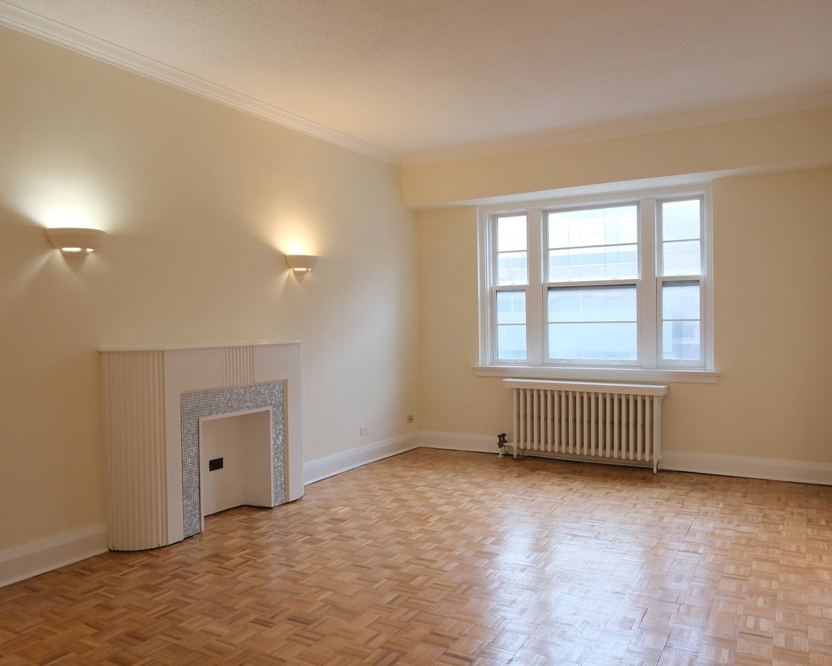 Du Maurier Apartments - Photo 4 of 7