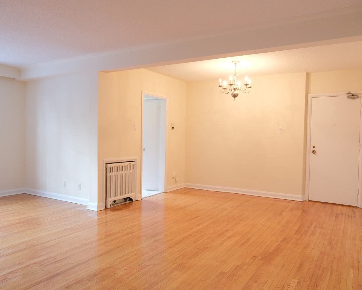 Crestview Apartments - Photo 4 of 11