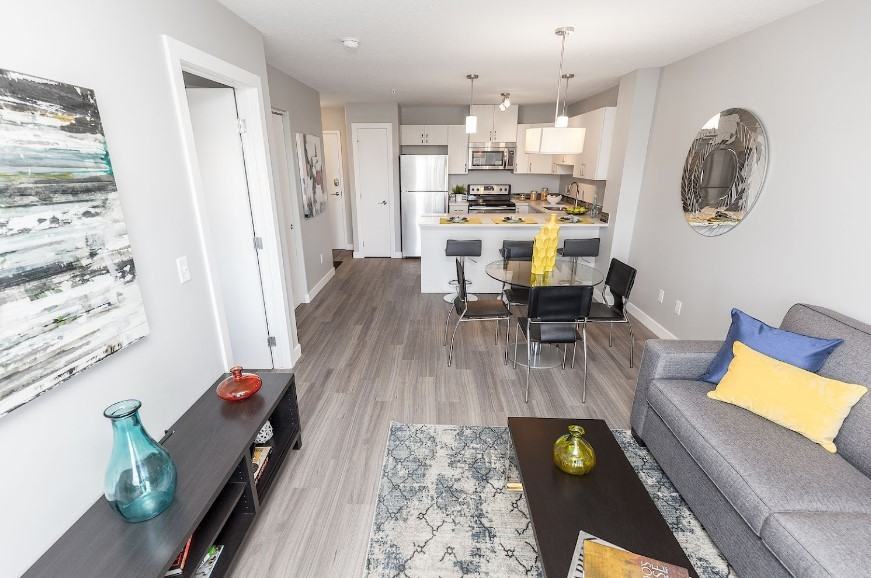 Entro Condos - Photo 3 of 31