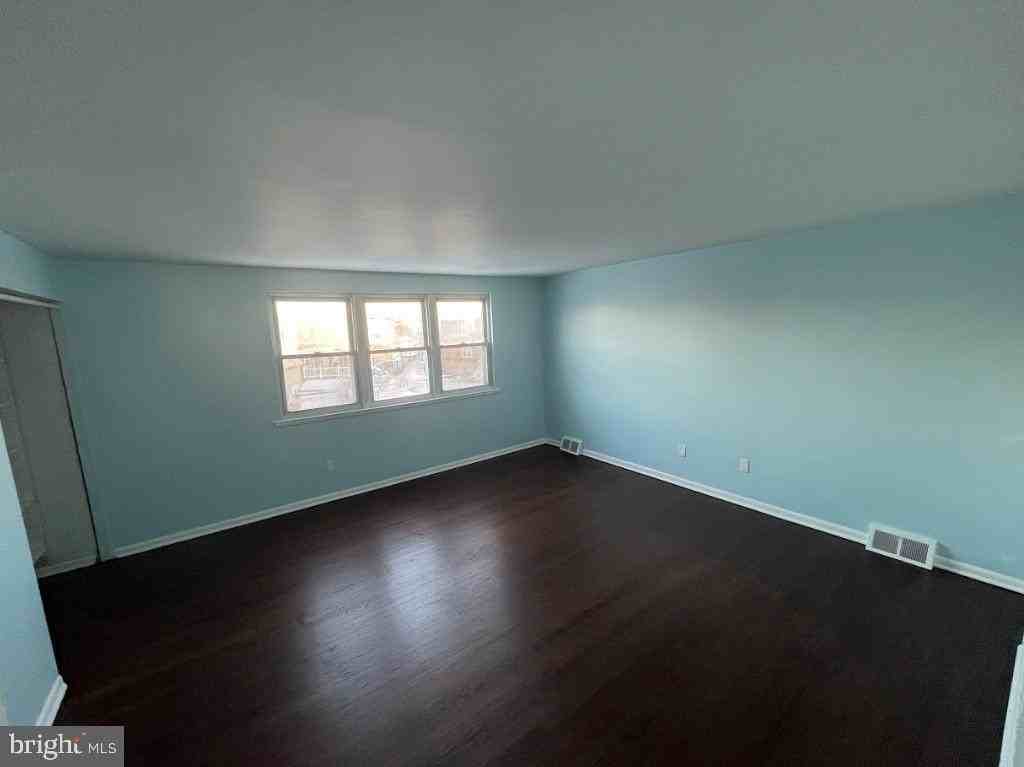 3502 Drumore Dr - Photo 7 of 17