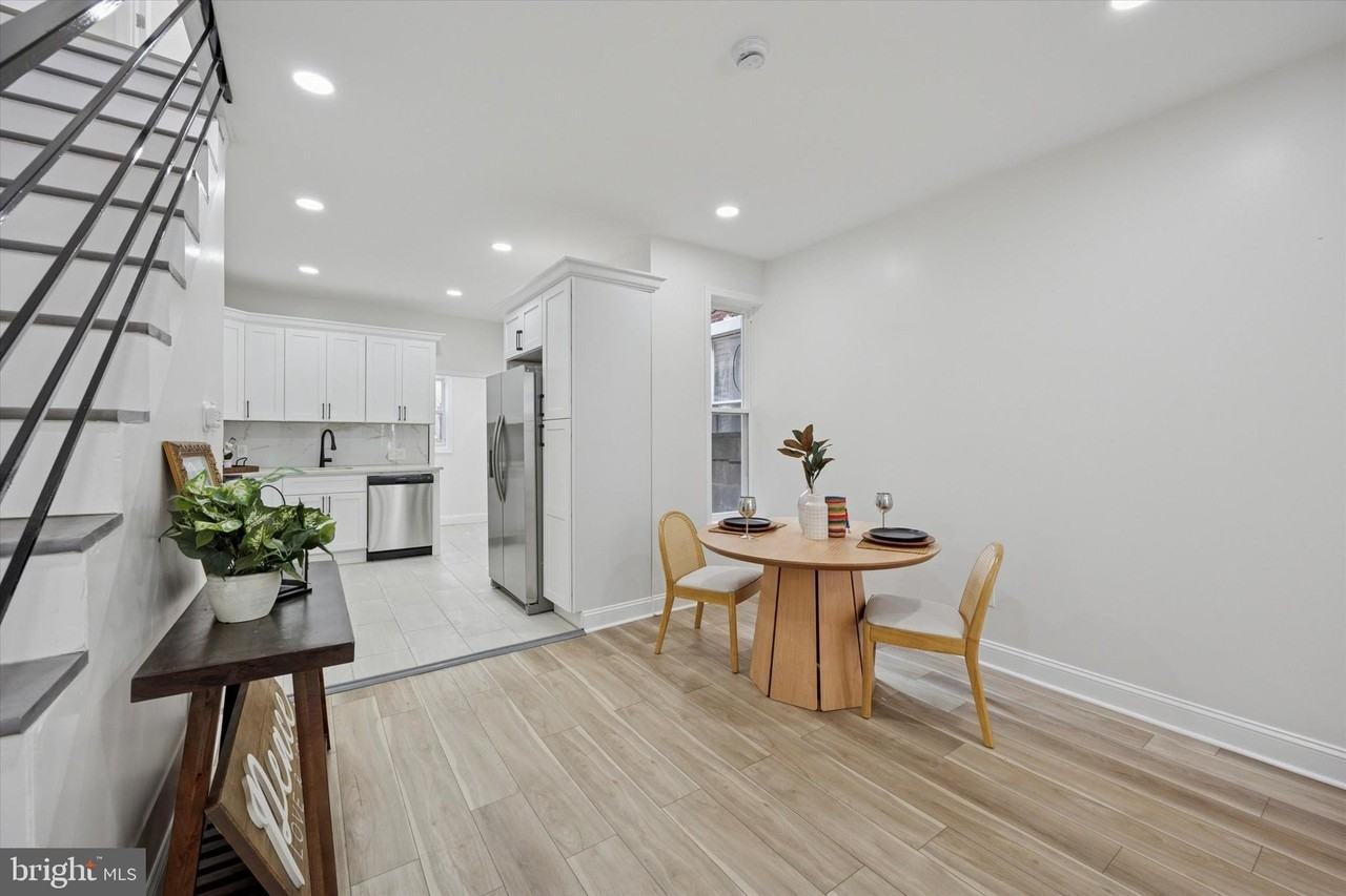 1526 N Hollywood St Unit 1 #1 - Photo 5 of 16