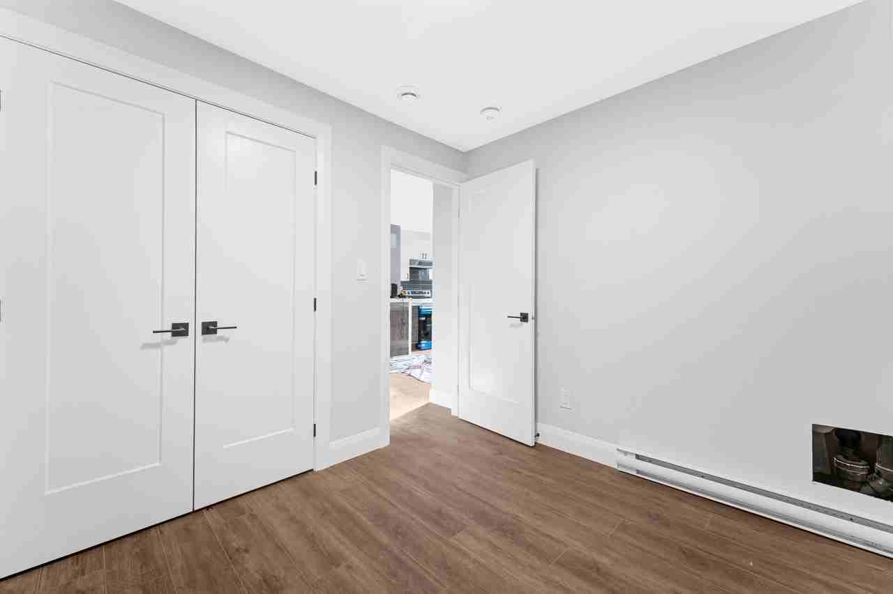 296 Duncairn Avenue - Photo 7 of 11