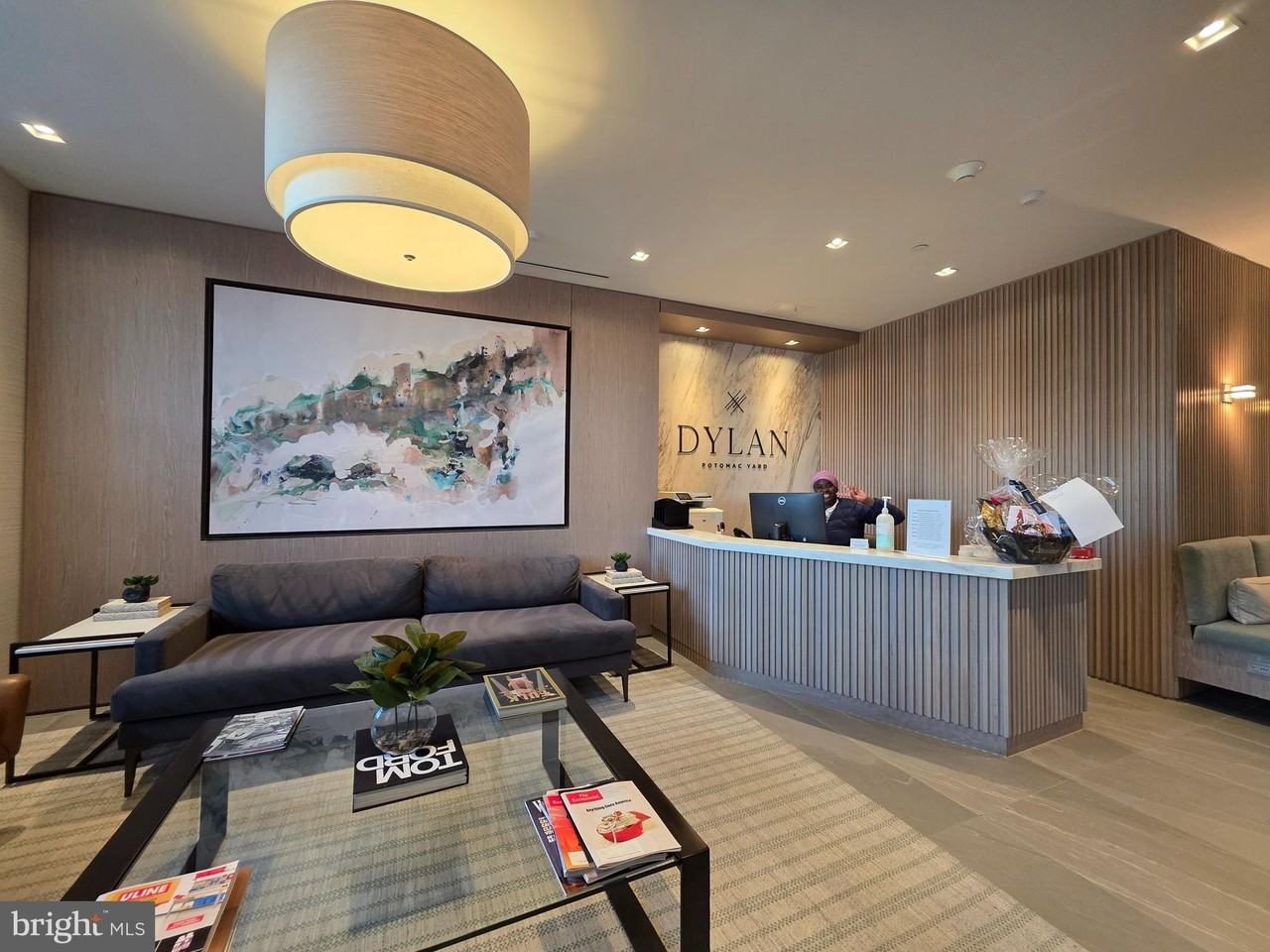 737 Swann Ave Apt 308 #308 - Photo 3 of 50