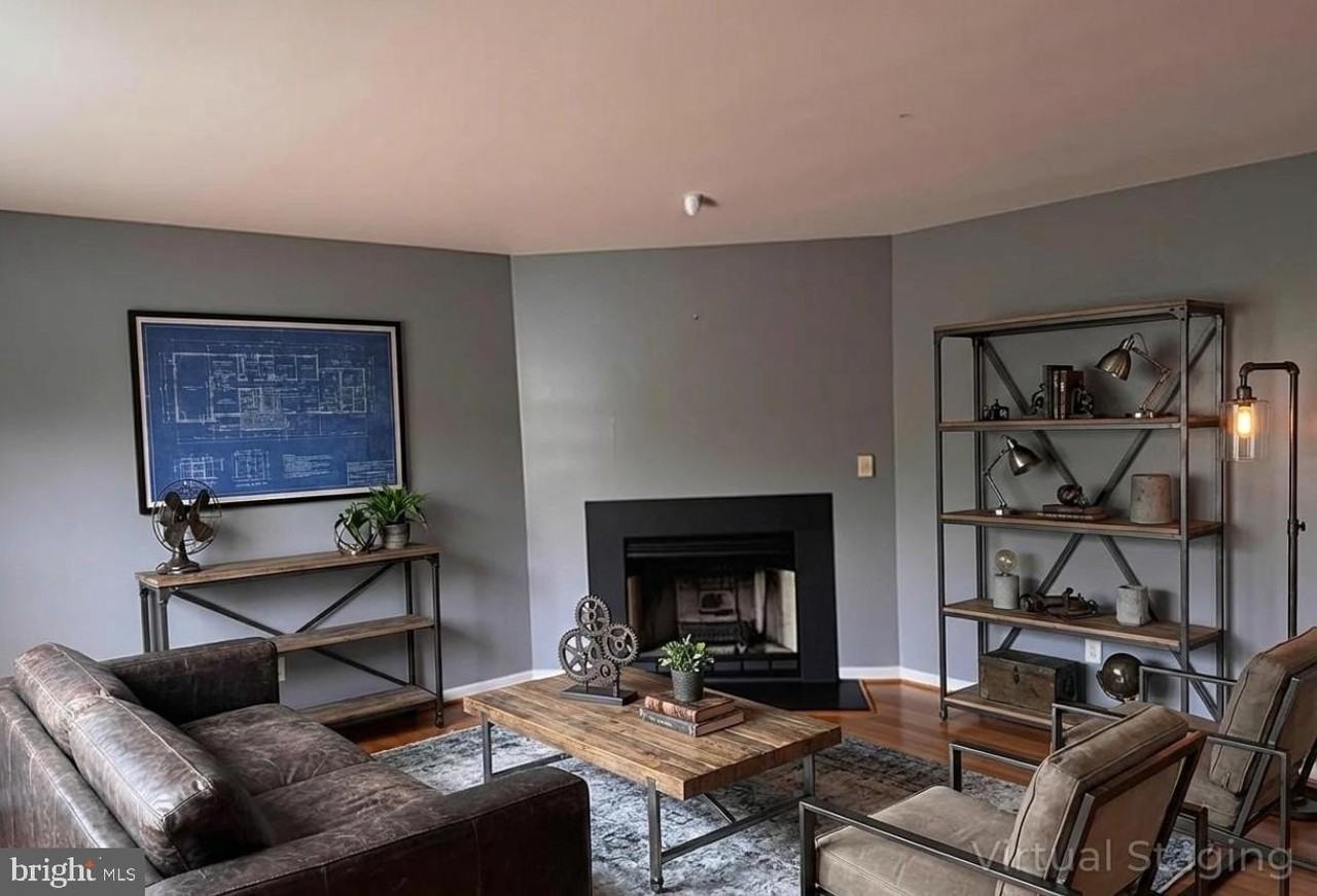 16360 Heritage Pines Cir - Photo 2 of 8