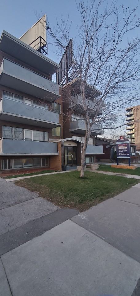 1042 Sheppard, Toronto - Photo 3 of 27