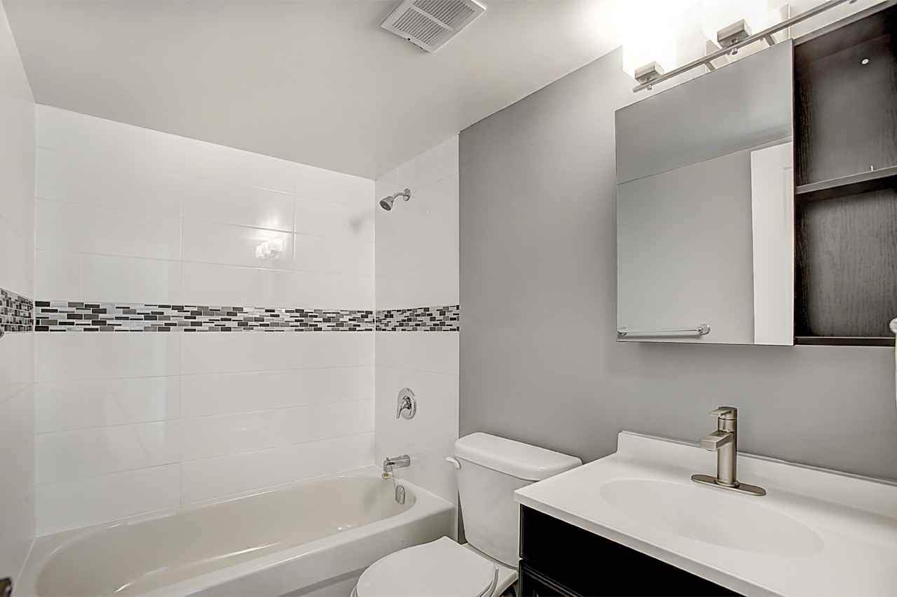 186 Church Street, East - Photo 4 of 25