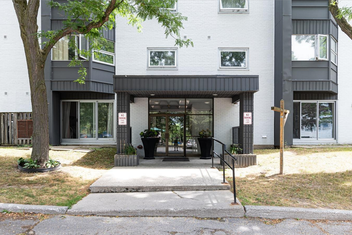 700-710 Sir John A. MacDonald Blvd. - Photo 2 of 10