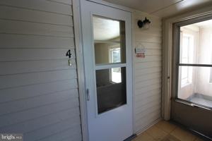 featured image of 18947 Senedo Rd Apt 4 #4