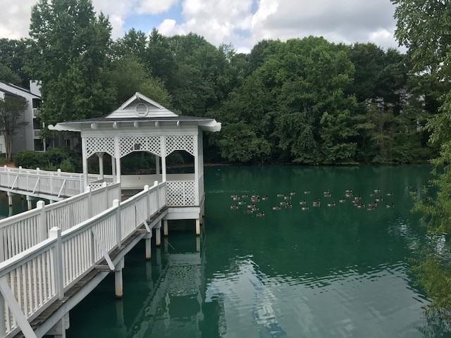 The Landing on Farmhurst Apartments - Photo 4 of 39
