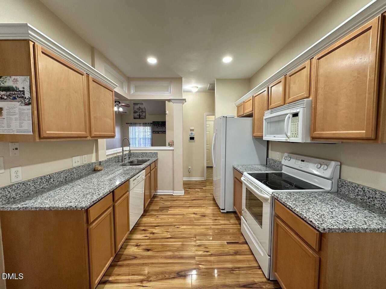 2125 Star Sapphire Dr - Photo 6 of 25