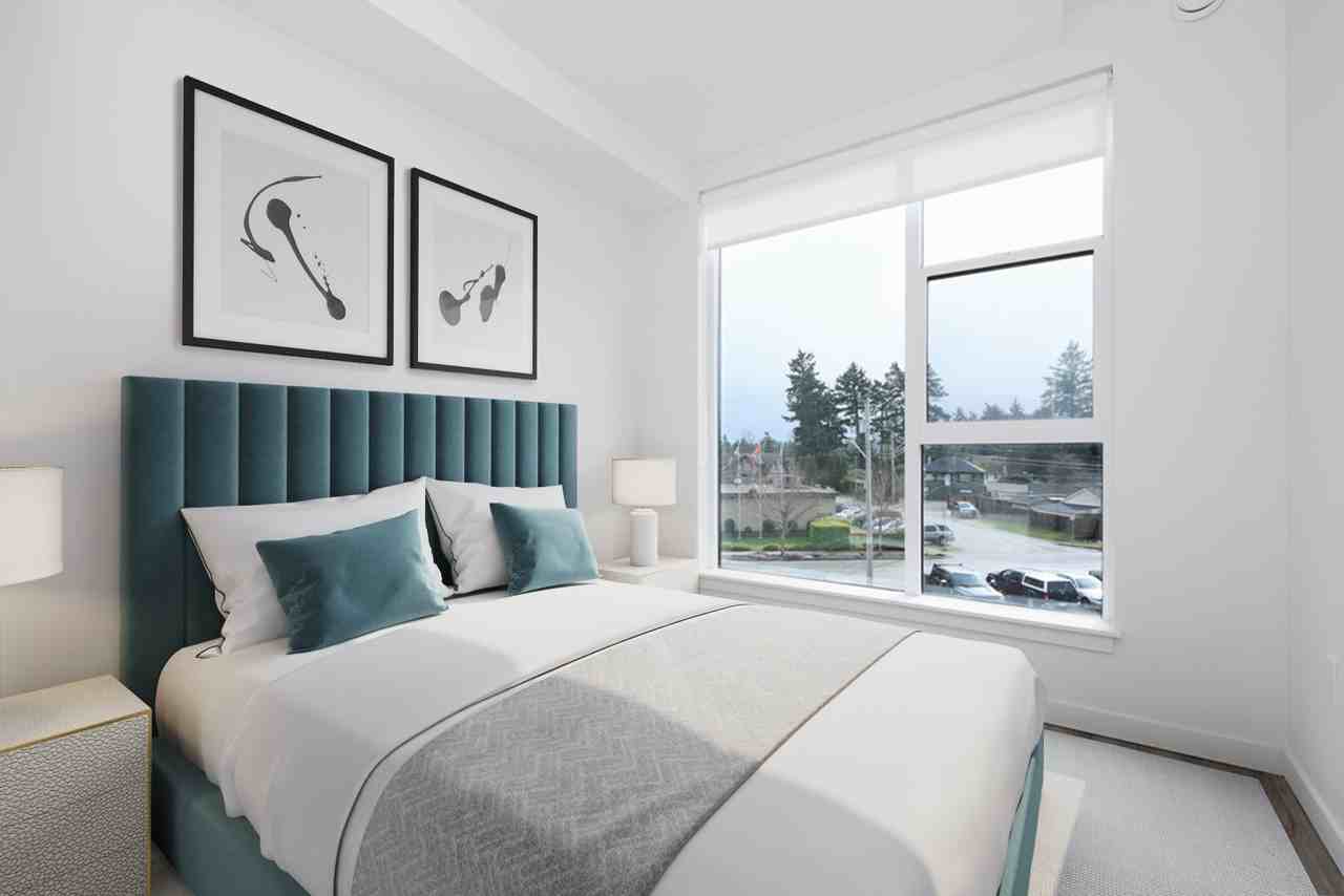 Hockley Corners - Photo 6 of 9