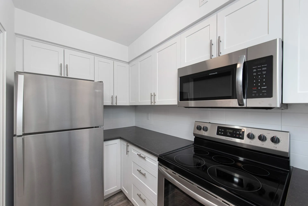 211, 215, 219 The West Mall - Photo 5 of 13