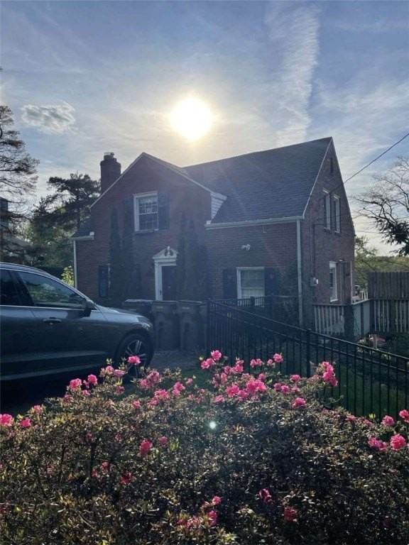 168 Highview Dr - Photo 2 of 25