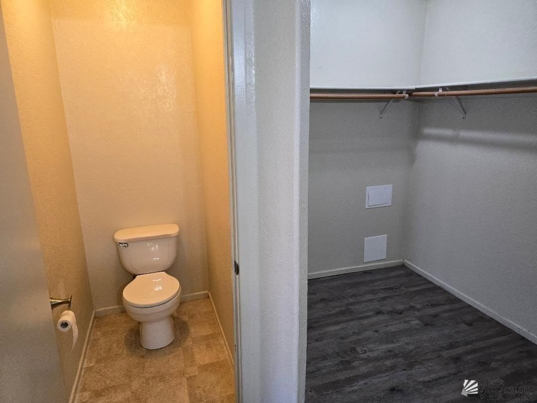 11239 E 24th Pl - Photo 3 of 6