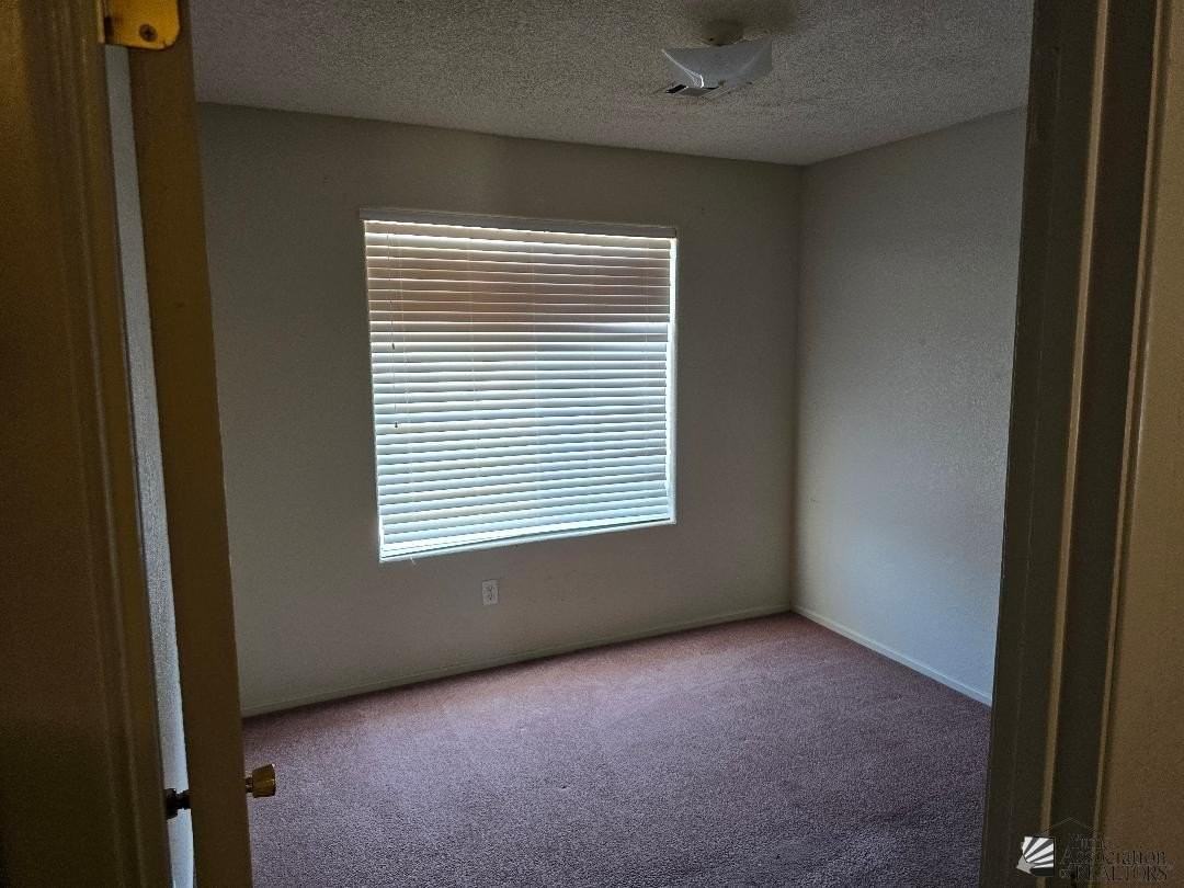 11239 E 24th Pl - Photo 5 of 6