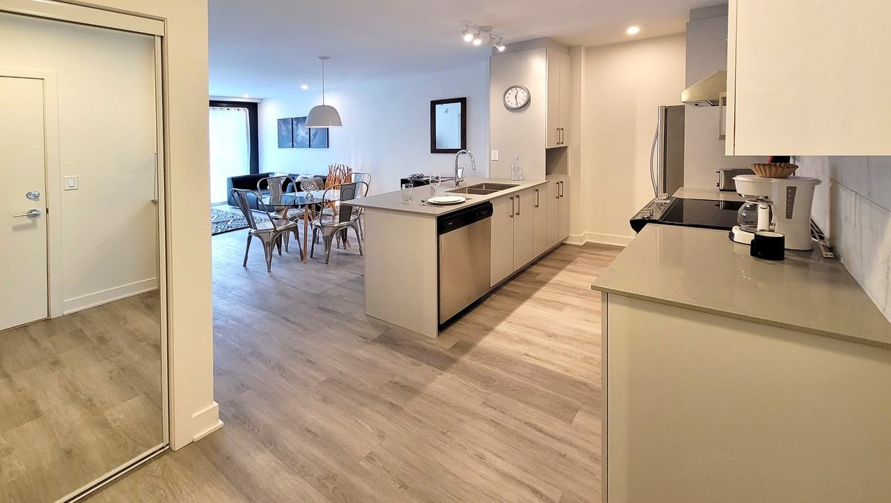 Blum - Photo 7 of 21