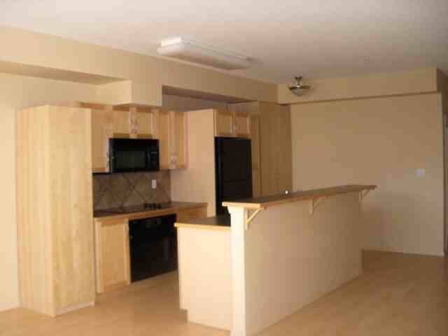 10407 122 Street - Photo 5 of 24