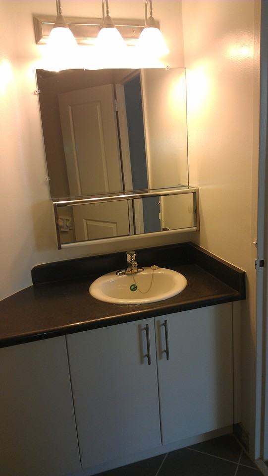 35 Esterbrooke Ave - Photo 7 of 11