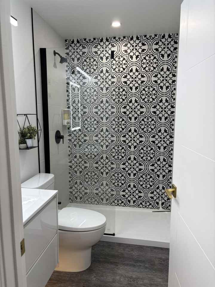 Belmont Apartments - Photo 5 of 16