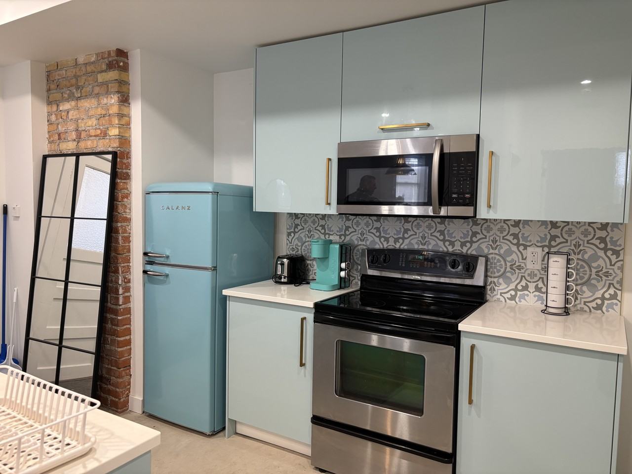 Belmont Apartments - Photo 6 of 16