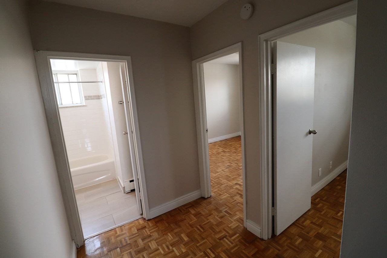 New Lorne Apartments - Photo 6 of 13