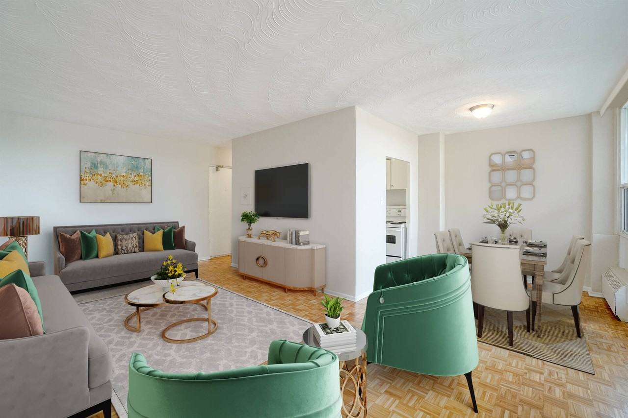 Redhill Tower - Photo 4 of 32