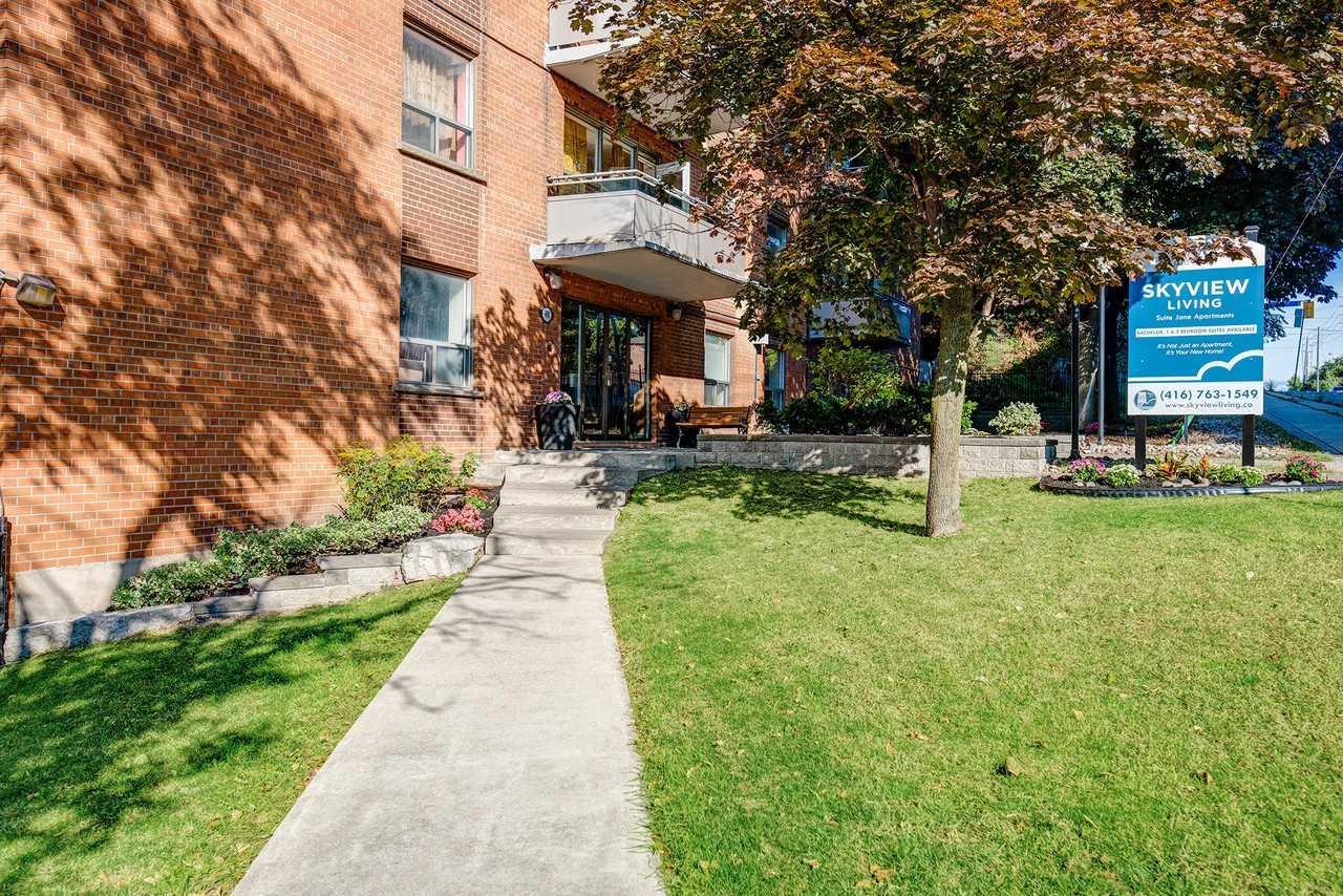 Suite Jane Apartments - Photo 2 of 20