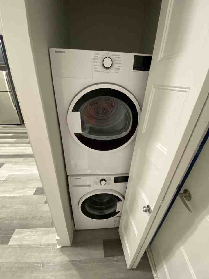 623 Woodland - Photo 7 of 50