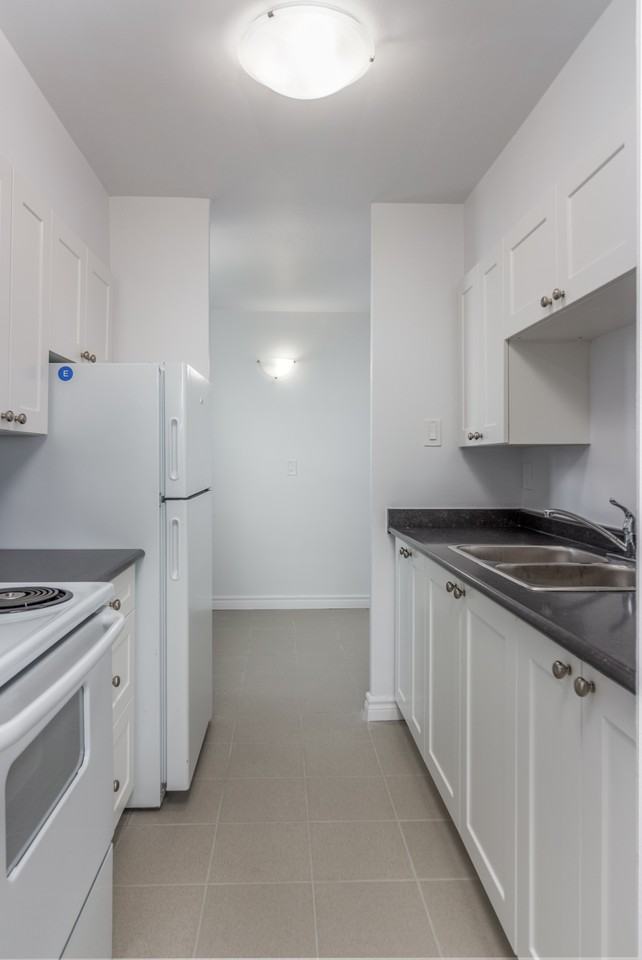 Westdale Apartments - Photo 3 of 9