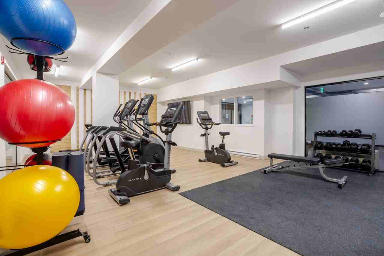 Utopia - Dorval - Photo 5 of 10