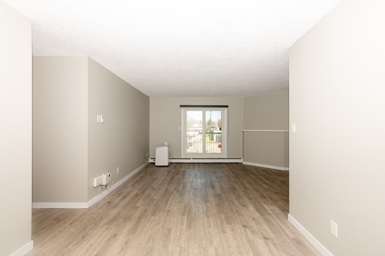 Polo Club Apartments - Photo 7 of 50