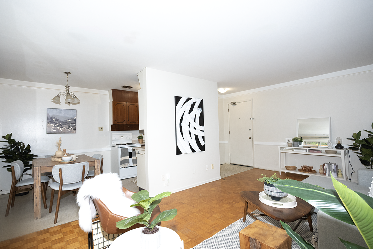 1740 Taylor Avenue - Photo 3 of 14