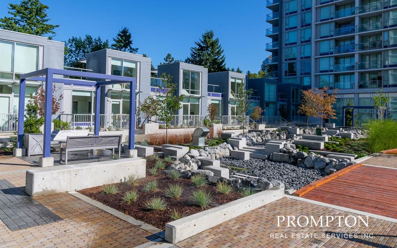 Park Avenue East & West - Photo 5 of 46