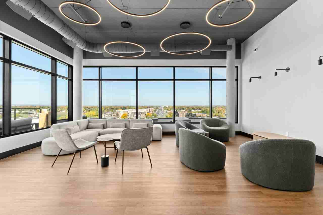 17 Hyman - Photo 6 of 50