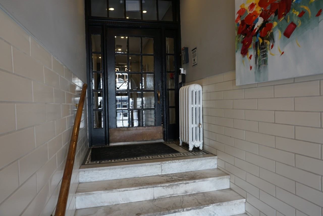 430 Daly Ave. - Photo 2 of 7