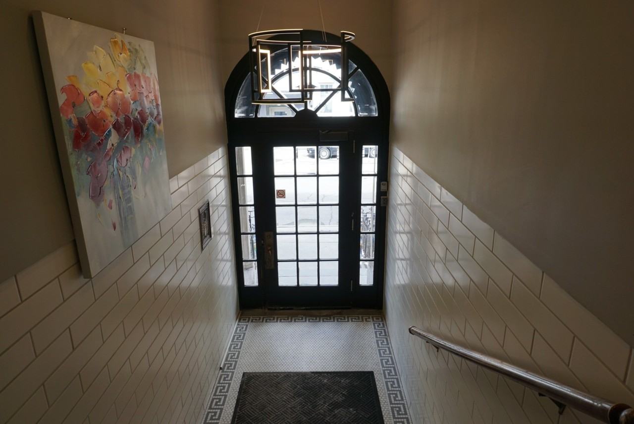 430 Daly Ave. - Photo 3 of 7