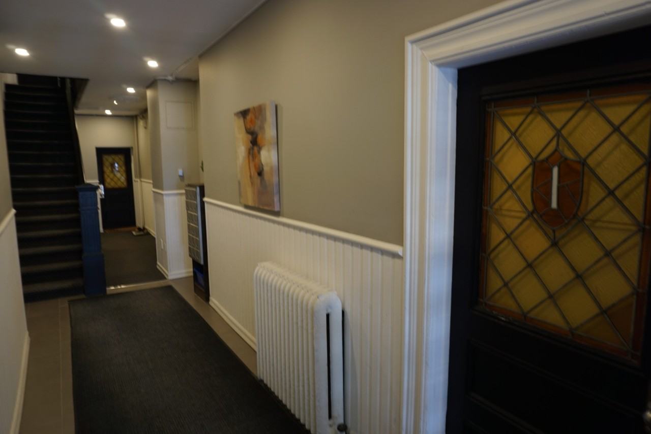 430 Daly Ave. - Photo 4 of 7