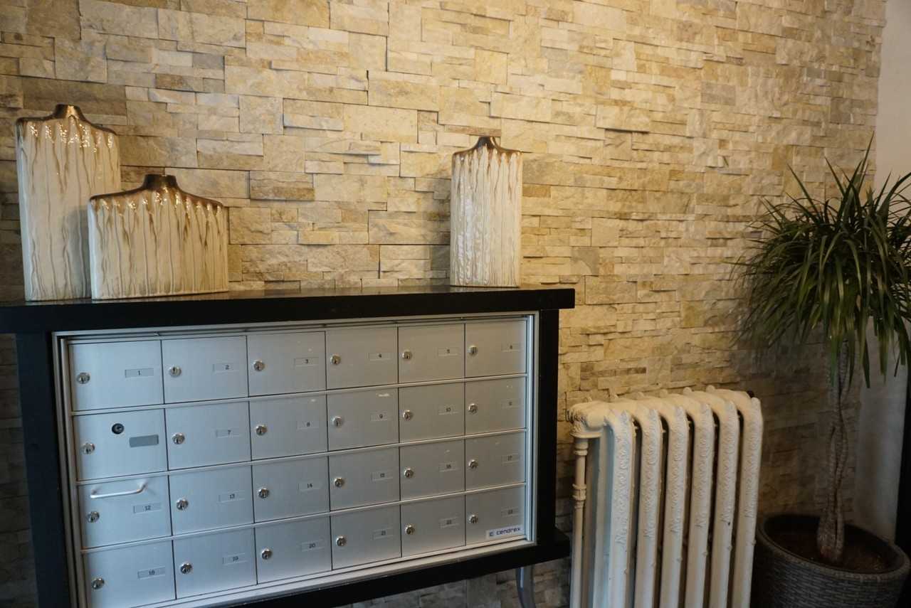 214 Gloucester St. - Photo 2 of 6