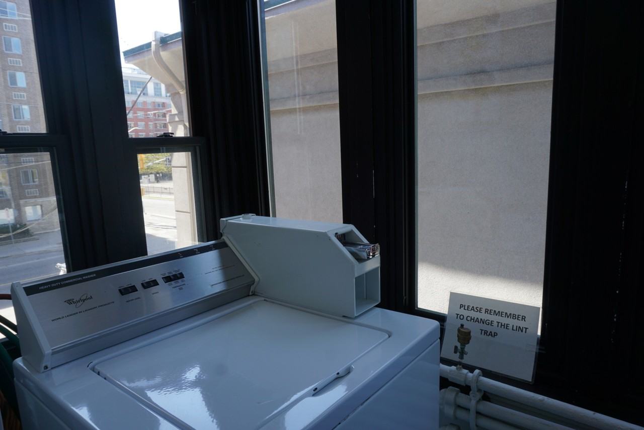 328 Frank St. - Photo 3 of 16