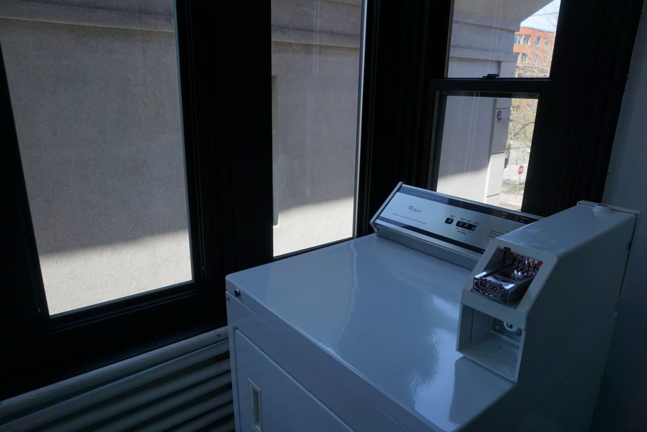 328 Frank St. - Photo 4 of 16