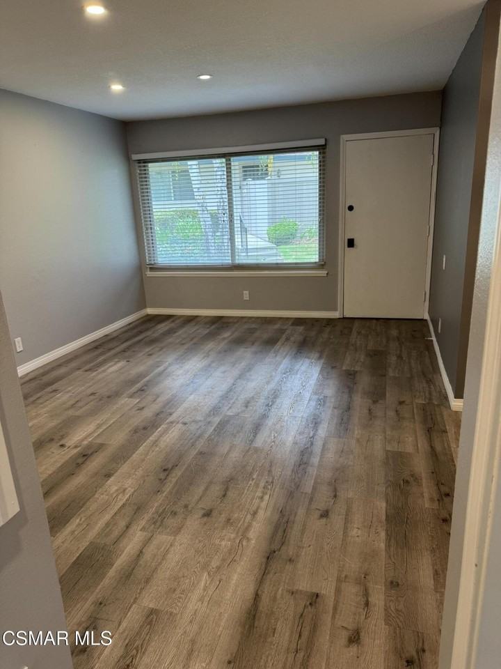 1652 Orinda Ct - Photo 5 of 21