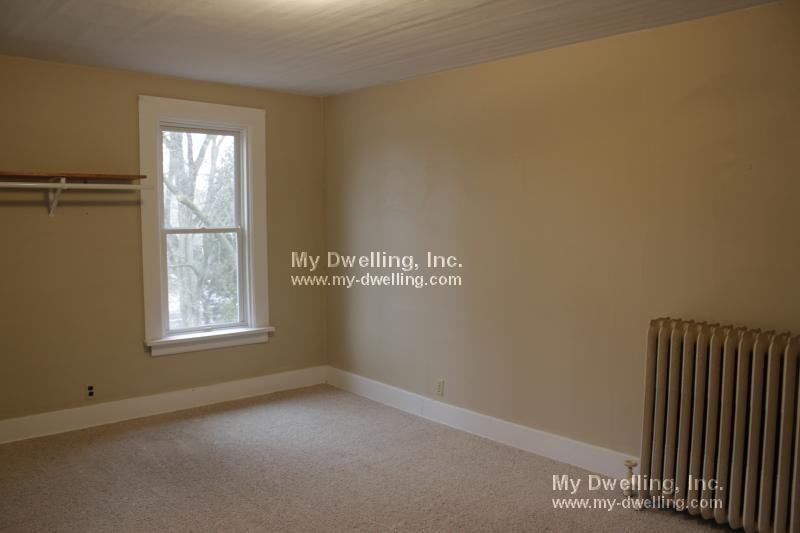 12026 W Freistadt Rd - Photo 2 of 11