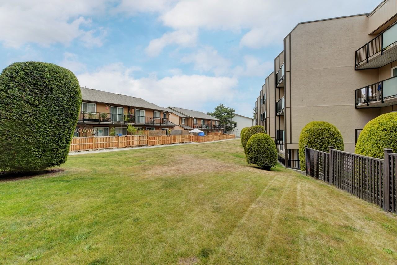 Pacific Village II - Photo 3 of 10