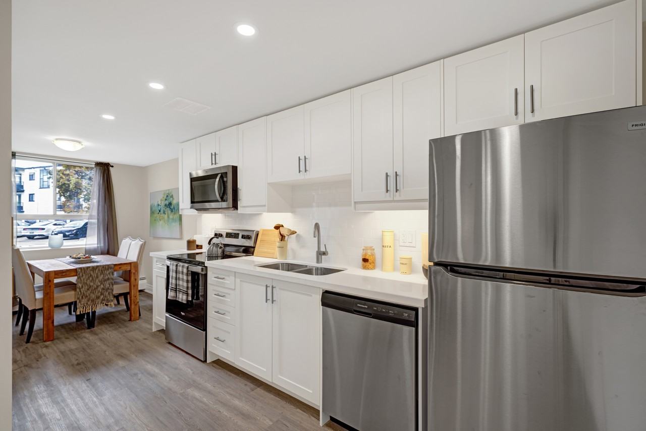 55 Woolley Street - Photo 5 of 12