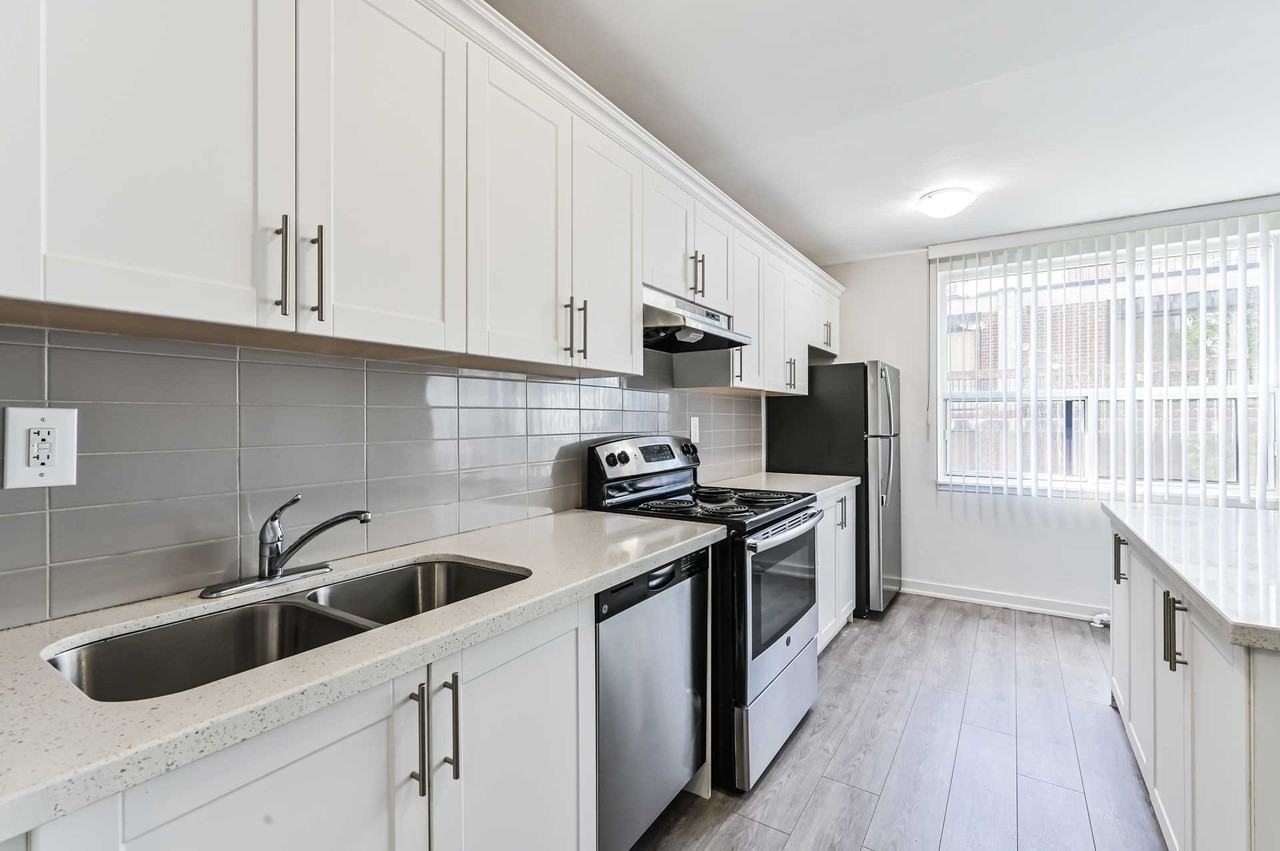 214 St. George - Photo 6 of 11