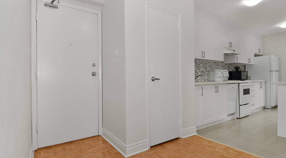 214 St. George - Photo 7 of 11