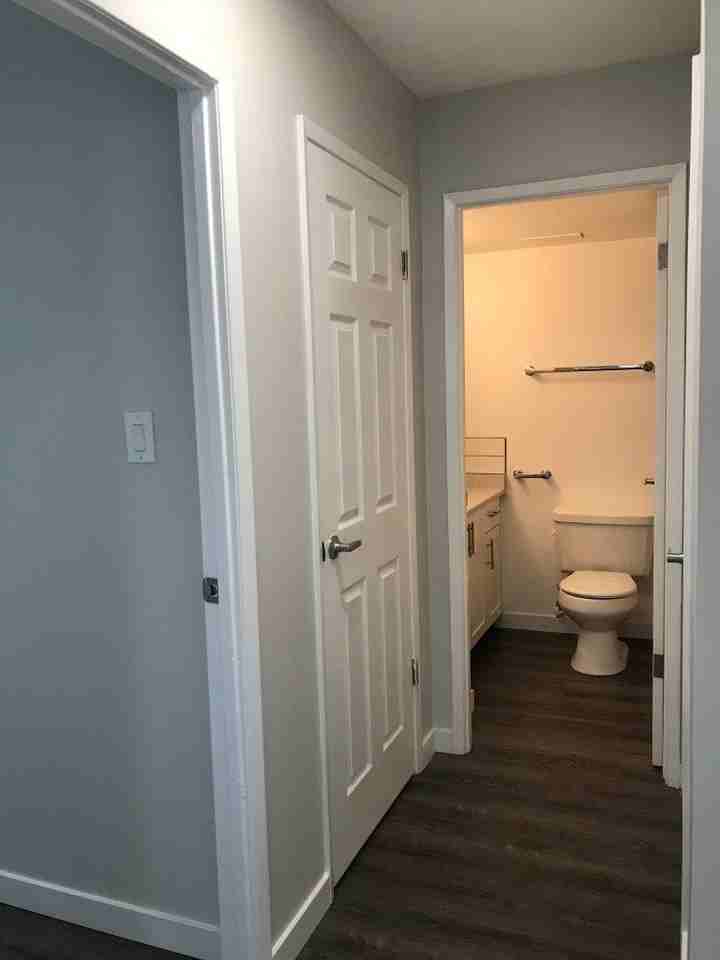 Central Towers - Photo 3 of 7