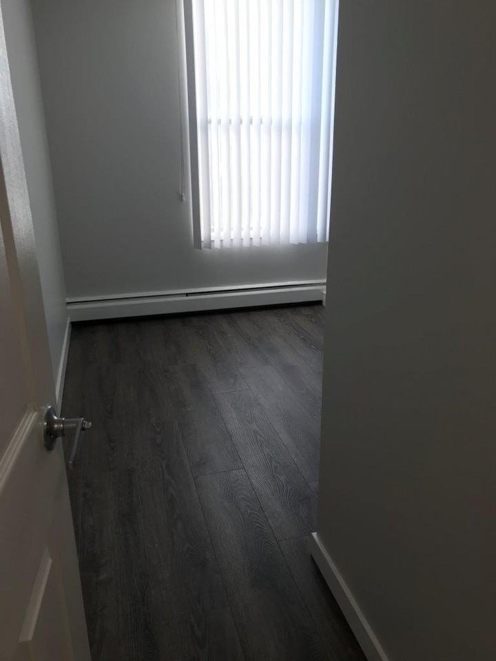 Central Towers - Photo 4 of 7