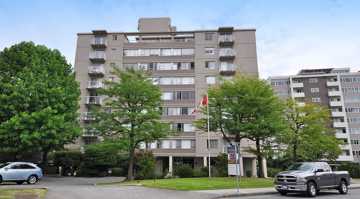 featured image of 5976 Tisdall St